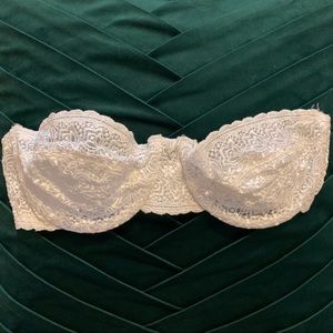 Lace Strapless Bra